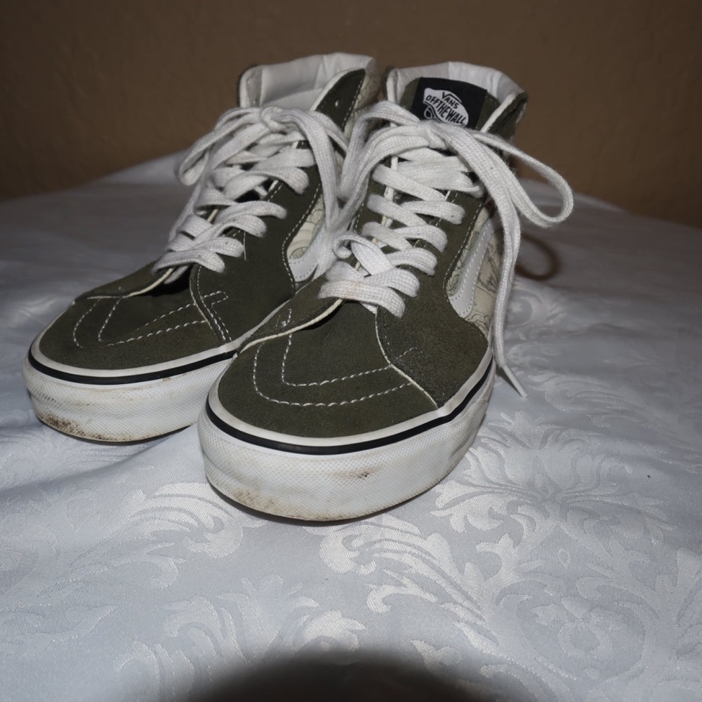 Vans High Top Suede Sneakers in Olive Green and White